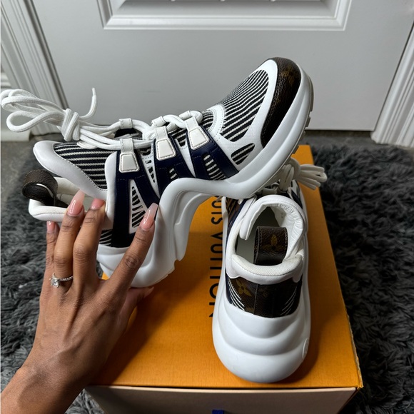 Louis Vuitton Shoes - Louis Vuitton Archlight Sneaker Size 38